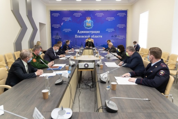 Предложение Губернатора Псковской области обратиться в Минобороны о перенесении сроков призыва поддержали члены областной призывной комиссии - 2020-04-17 15:48:00 - 1