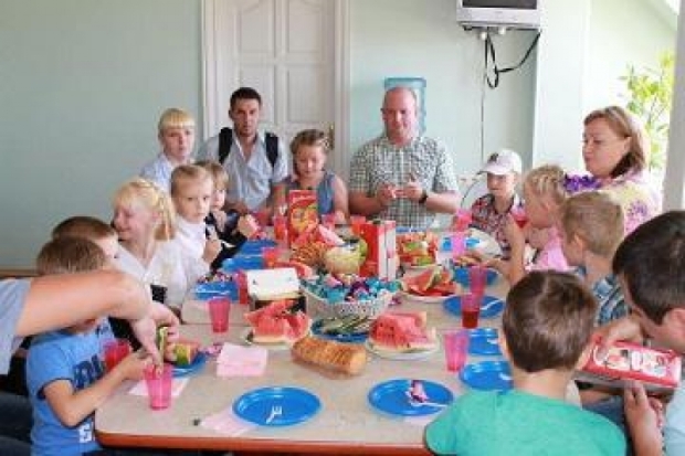 В Великих Луках для будущих первоклассников организовали детский праздник в филиале «Псковэнерго» - 2018-08-28 20:22:00 - 1