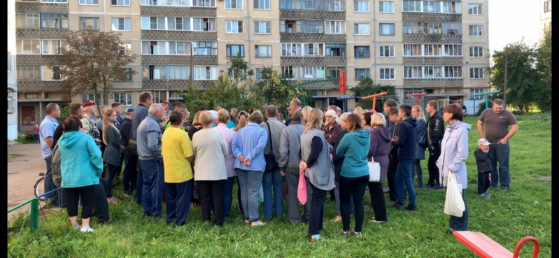 Острая тема: новости о переименовании улицы Зеленой в Великих Луках. «За чей счет банкет? За наш» (ВИДЕО) - 2019-09-11 18:22:00 - 1