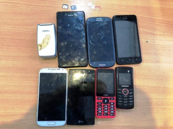 Пресечена попытка передачи мобильных телефонов осужденным ИК-4 в Середке - 2020-04-10 18:28:00 - 1