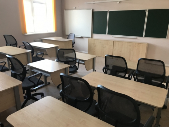 Депутаты поделились впечатлениями от новой школы в Дно - 2019-08-29 06:24:00 - 1