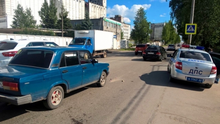 ФОТОфакт: ДТП у Сеньковского переезда в Великих Луках - 2017-08-01 16:31:00 - 1