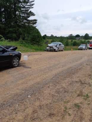 В Опочецком районе в столкновении автомобилей пострадали два человека (ФОТО) - 2020-07-06 09:02:00 - 1