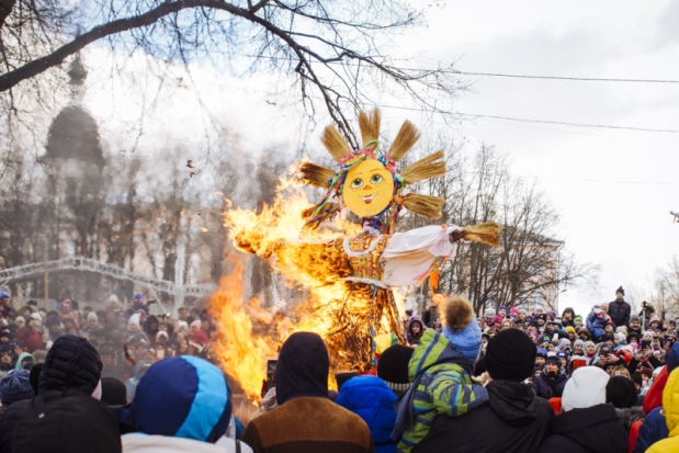 ФОТОрепортаж: Масленица прошла в Великих Луках - 2020-03-02 09:35:00 - 1