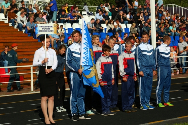 Команда МЧС Псковской области участвовала в Межрегиональных соревнованиях среди Главных управлений МЧС России - 2019-07-10 19:29:00 - 1