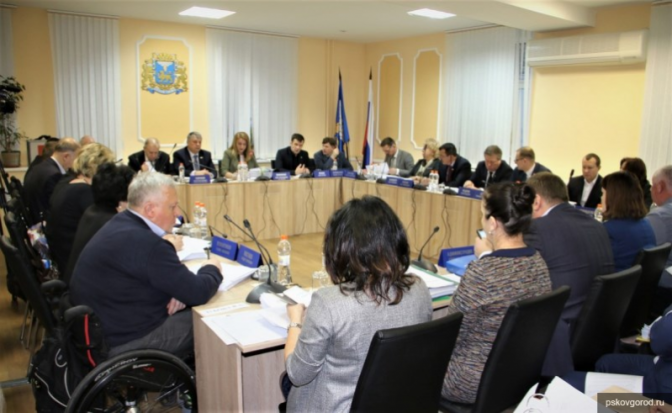 Приостановленная реконструкция улицы Яна Фабрициуса в Пскове продолжится - 2019-12-25 14:46:00 - 1