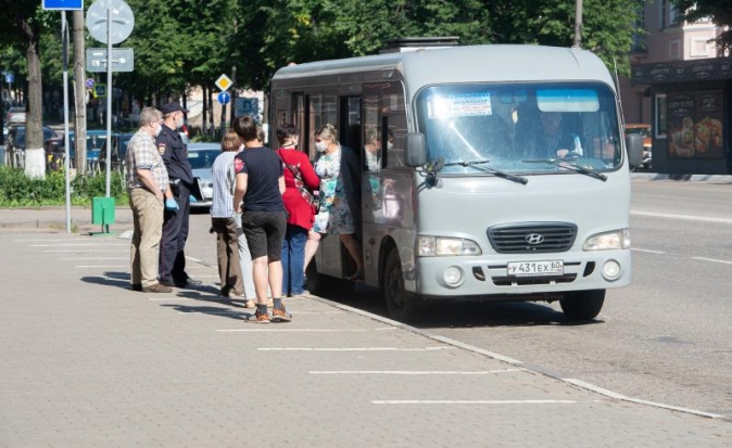 Об Указе слышали, маску носим. Но – в кармане… - 2020-08-16 14:00:00 - 1
