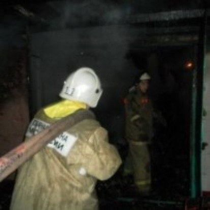 9 пожарных тушили ночью возгорание в квартире на Рижском проспекте в Пскове - 2016-11-03 07:37:00 - 1