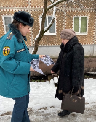 Профилактический рейд провели сотрудники МЧС в городе Печоры - 2020-02-29 08:37:00 - 1