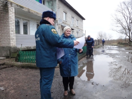Профилактический рейд по пожарной безопасности состоялся в городе Печоры - 2020-01-20 06:24:00 - 1