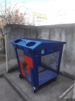 В Пскове установили контейнеры нового образца для сбора ПЭТ-бутылок - 2020-03-31 12:21:00 - 1