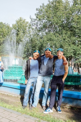 Фотофакт: праздник крылатой пехоты приближается к великолукским фонтанам - 2016-08-02 16:57:00 - 1