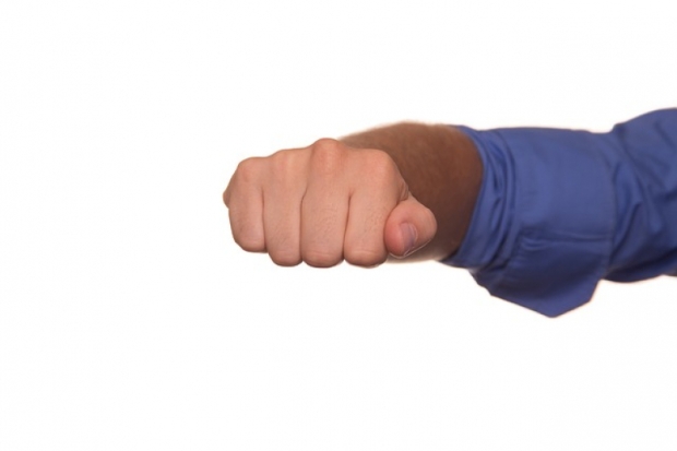 Подросток, напавший на учительницу в школе Печорского района, состоит на учете в полиции - 2020-02-19 16:28:00 - 1