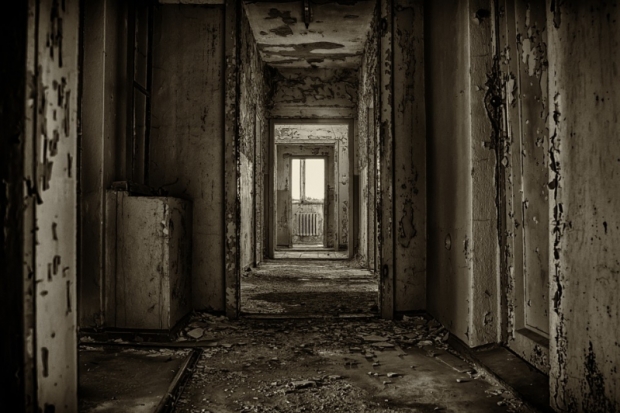 Два великолукских бомжа ответят в суде за смертельное избиение мужчины - 2019-06-25 16:20:00 - 1