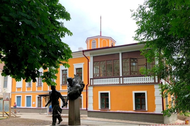 Гости Ганзейских дней в Пскове увидят отреставрированные фасады «Дома губернатора» - 2019-06-27 12:06:00 - 1