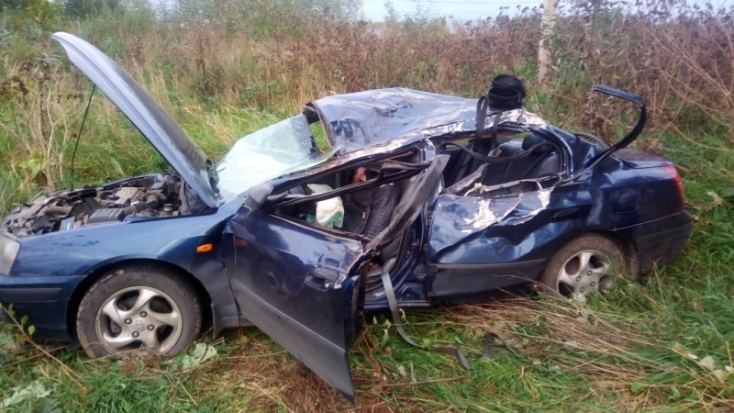 Два человека погибли, один пострадал: ДТП в Великолукском районе (ФОТО) - 2020-09-21 19:25:00 - 1
