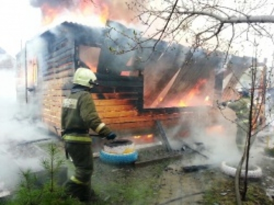 В Палкинском районе горела дача - 2017-05-05 21:27:00 - 1