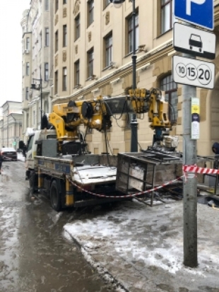 В Москве один рабочий погиб, второй получил травмы, выпав из строительной люльки - 2019-01-15 08:56:00 - 1