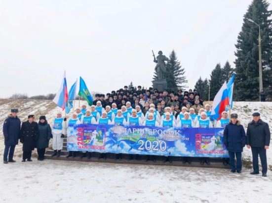 Псковские десантники, участники марш-броска к 75-летию Победы, провели уроки мужества для великолукских школьников - 2020-02-10 17:21:00 - 1