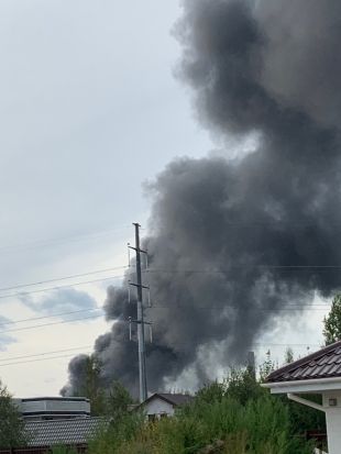 В Пскове горит асфальтовый завод (ВИДЕО) - 2019-08-26 18:07:00 - 1