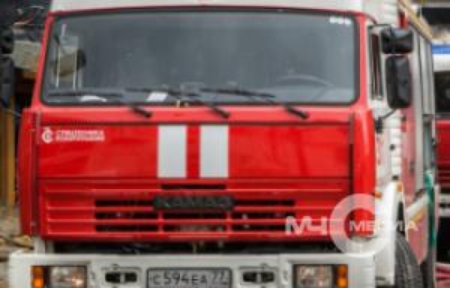 В Москве сотрудники МЧС спасли трех человек из вентиляционной шахты - 2019-05-30 10:53:00 - 1