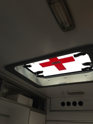 После столкновения грузового автомобиля «Вольво» и «Ниссана» на трассе Санкт-Петербург – Невель госпитализирован водитель большегруза - 2017-01-20 11:02:00 - 1