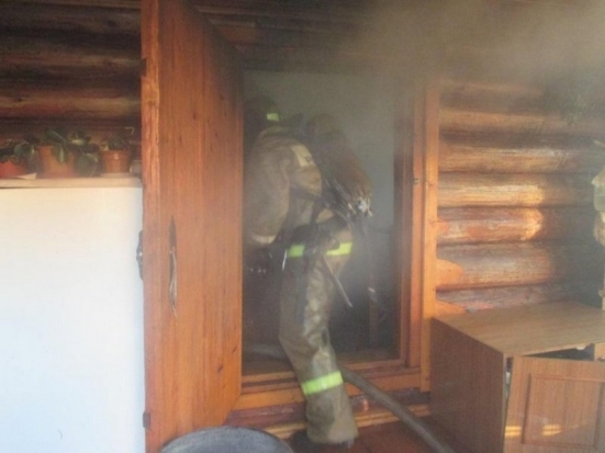 11 человек тушили баню в Великих Луках - 2020-01-18 22:27:00 - 1