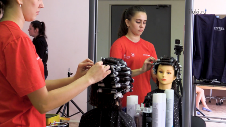 Видео: Великие Луки вступают в отборочные соревнования для участия в финале чемпионата «WorldSkills Russia» - 2020-08-08 13:20:00 - 1