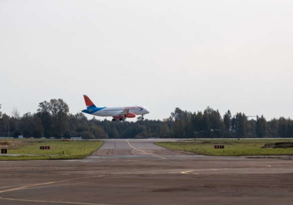 Самолеты компании «Азимут» из Пскова в Сочи теперь летают два раза в неделю - 2019-06-07 20:34:00 - 1