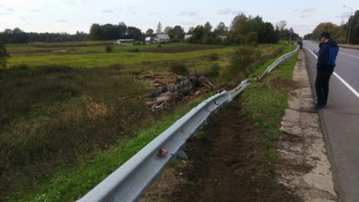 ФОТО: ДТП у речки Синяя - 2019-09-25 16:59:00 - 1