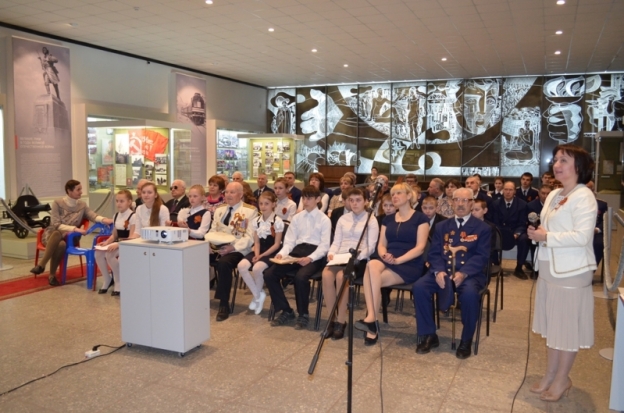 Состоялся телемост между Великими Луками и Сыктывкаром (ВИДЕО) - 2016-05-05 22:25:00 - 1