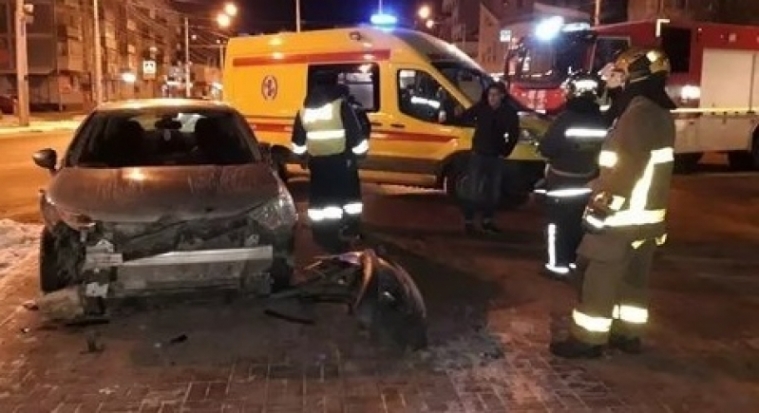 В Пскове произошло ДТП с двумя автомобилями - 2020-02-13 20:36:00 - 1