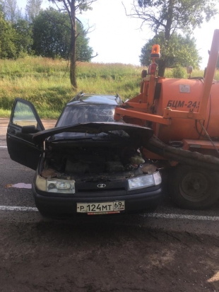 В Великолукском районе автоледи врезалась в «Камаз», принадлежащий дорожным службам - 2020-07-11 10:00:00 - 1