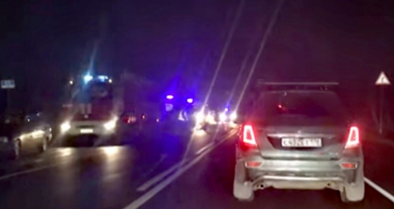 ВИДЕО: житель Псковской области и медики из Ленобласти стали участниками жесткого ДТП - 2019-11-05 18:40:00 - 1