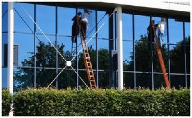 Качественная мойка витрин без хлопот – это реально - 2019-11-05 13:44:00 - 1