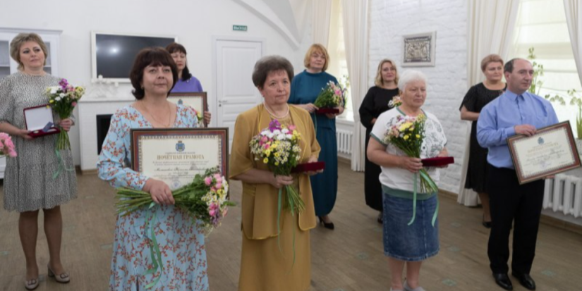 В Пскове наградили лучших социальных работников области - 2024-06-05 13:05:00 - 1