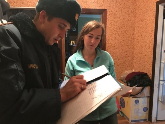 Великолучанам напомнили о запрете сжигания сухой травы (ФОТО) - 2018-04-11 08:13:00 - 1