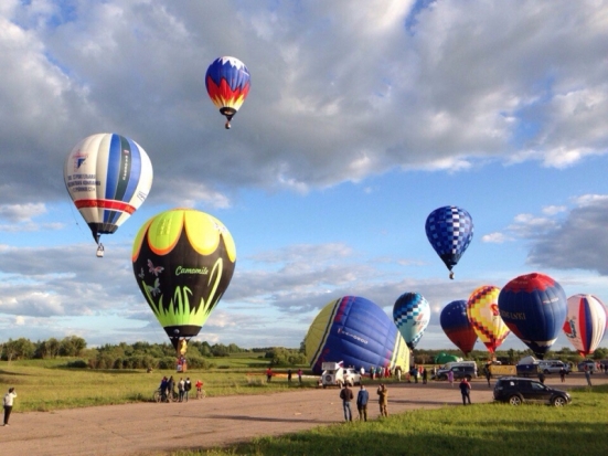 ФОТО: красивейший вечерний полет аэронавтов - 2016-06-10 00:01:00 - 1