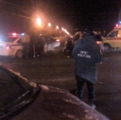 Пешехода на проспекте Гагарина в Великих Луках сбил легковой автомобиль - 2016-12-23 19:13:00 - 1