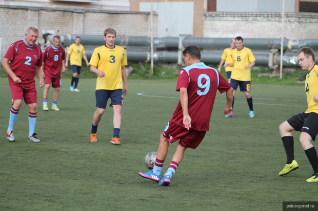 С 80-летием Дня физкультурника поздравили власти Пскова горожан - 2019-08-10 11:47:00 - 1
