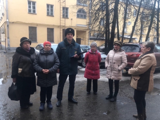 Профилактические противопожарные мероприятия прошли в Пскове - 2020-03-14 10:47:00 - 1