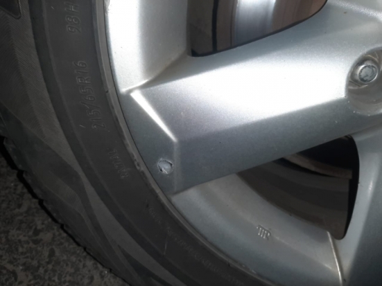 В Пскове дорожным полицейским пришлось применить оружие для остановки нарушителя (ФОТО, ВИДЕО) - 2020-05-02 15:17:00 - 1