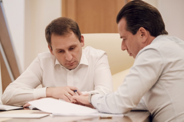 Законы в сфере экологии обсудили Александр Козлов и Владимир Бурматов - 2020-11-29 13:00:00 - 1