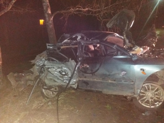 ДТП в Великолукском районе: Водитель погиб, пассажир с переломами конечностей (ФОТО) - 2020-04-20 09:17:00 - 1