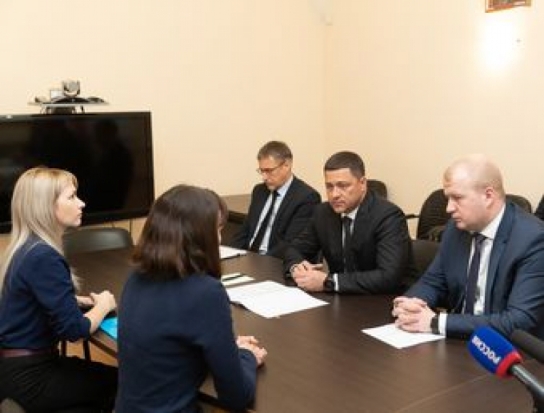 Михаил Ведерников провел личный прием граждан в Приемной Президента РФ - 2020-01-23 14:53:00 - 1