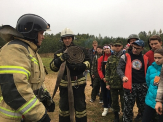 В Псковском районе прошел ежегодный молодежный слет «Поход первокурсника – 2019» - 2019-09-23 19:29:00 - 1