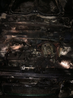 ФОТО: горящий отечественный автопром в Великих Луках - 2017-02-16 09:11:00 - 1