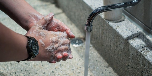 МЧС продолжает дезинфицировать соцобъекты - 2020-12-20 16:48:00 - 1