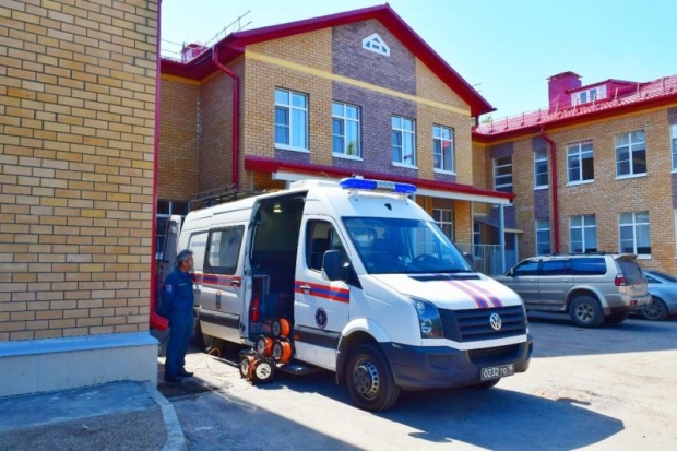 Для проверки износостойкости детского сада на Первомайской в Великие Луки по просьбе губернатора приехал диагностический комплекс «Струна» - 2020-08-07 12:00:00 - 1