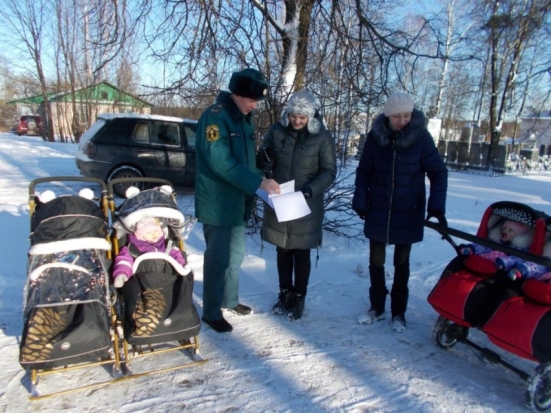 Профилактический противопожарный рейд состоялся в городе Пустошка - 2020-02-08 11:47:00 - 1